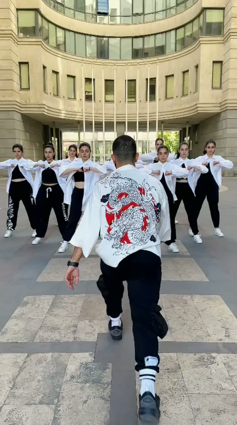 Performance 5
